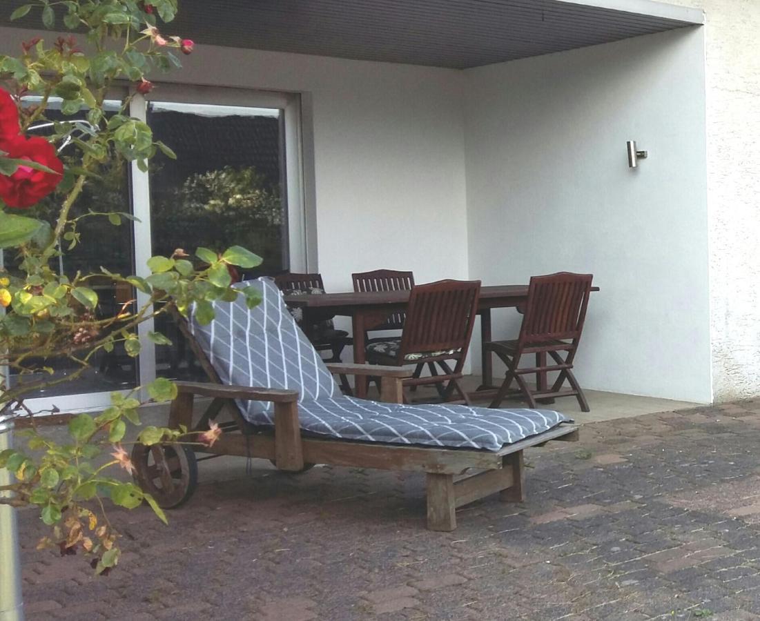 Living .... Mit Grossem Garten . Apartment *