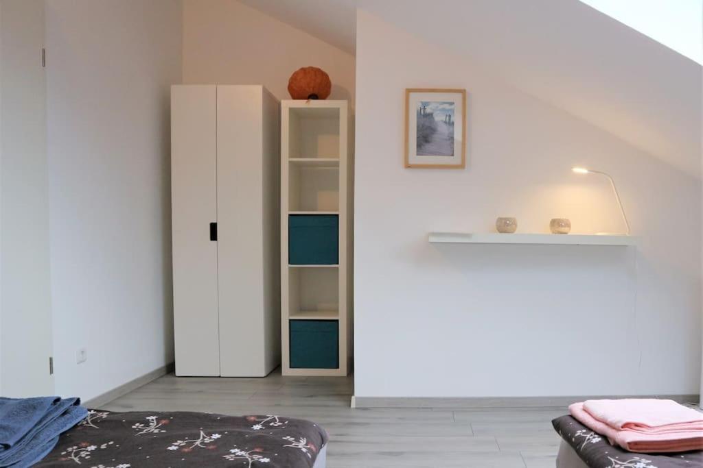 Living .... Mit Grossem Garten . Apartment *